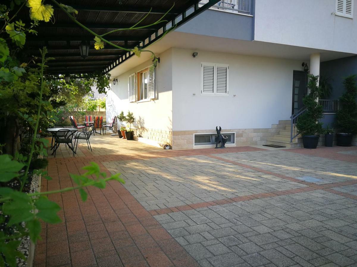 Apartments Avdic Makarska Kültér fotó